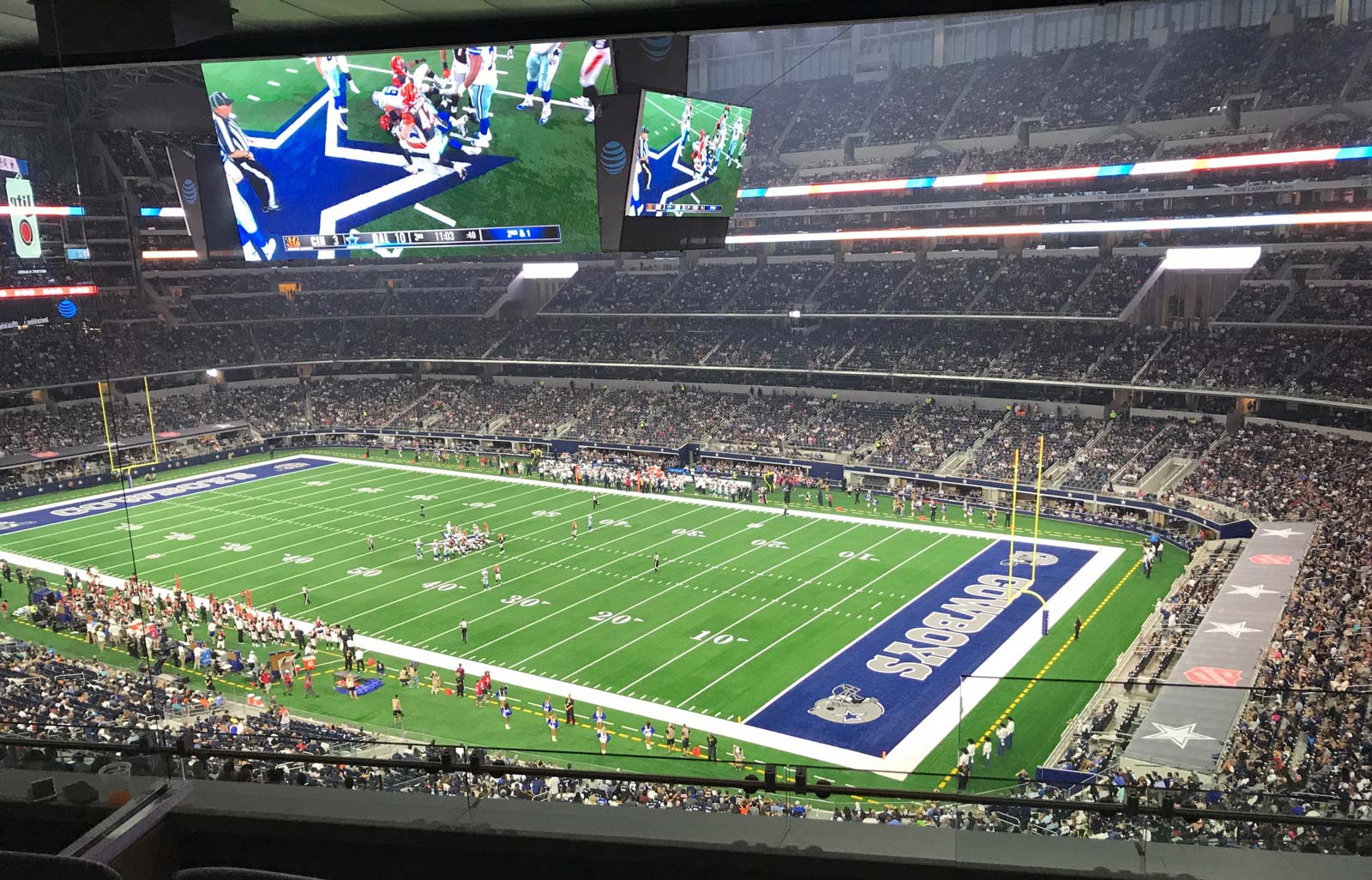 ATT Stadium Luxury Suite Packages