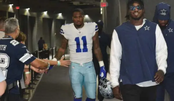 High 5 Line Micah Parsons Cowboys Travel