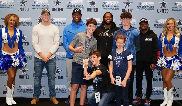 Bears vs Cowboys Player Photo Op